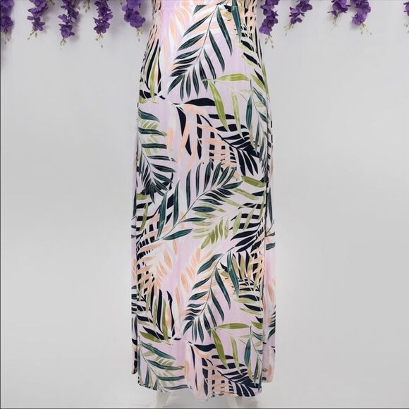 ✨ Palm Leaf Print Button Up Tie Front Dress✨ - Picture 4 of 8